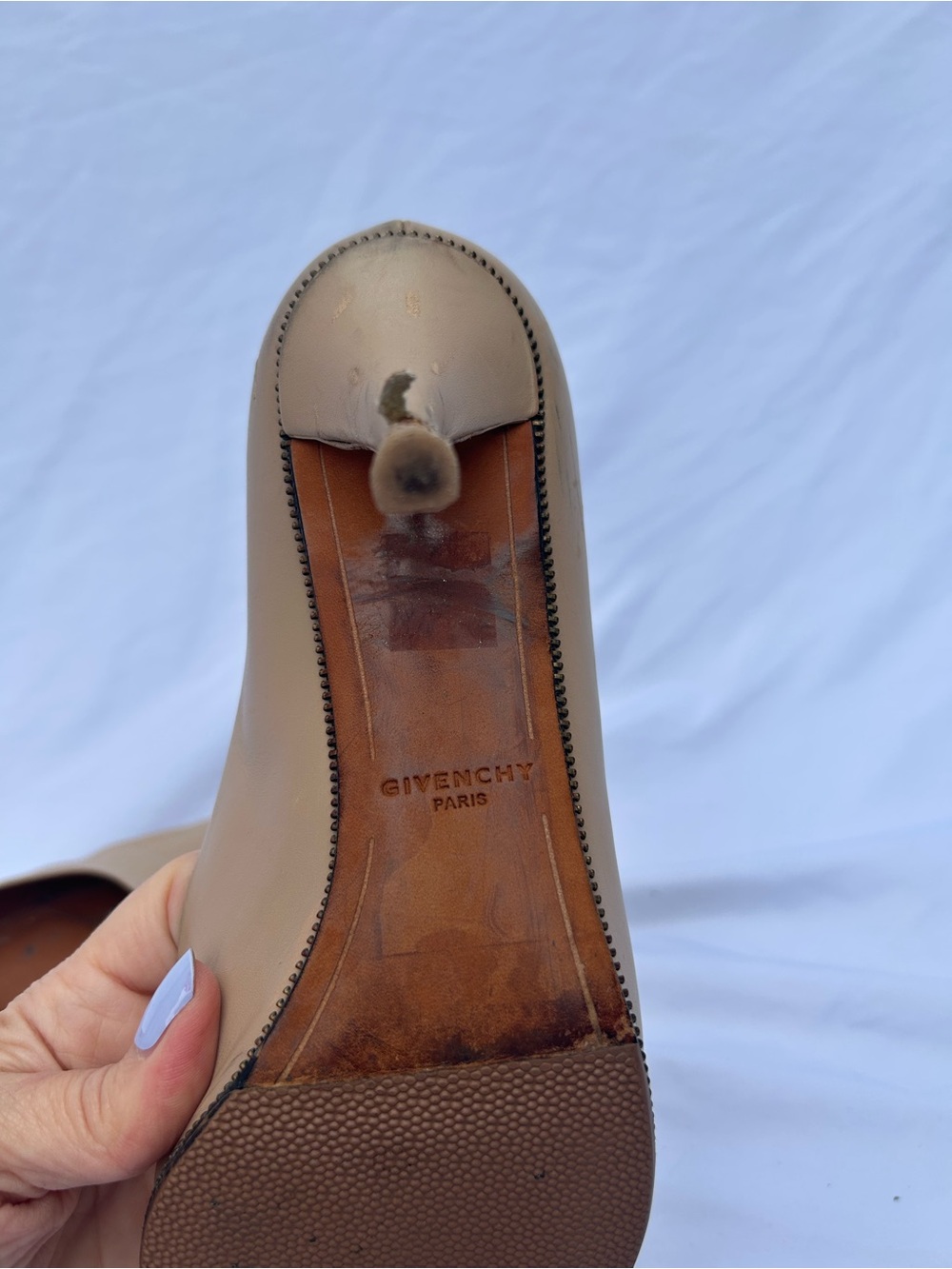 Givenchy Beige Pointed-Toe Leather Pumps size 11 - Picture 7 of 9